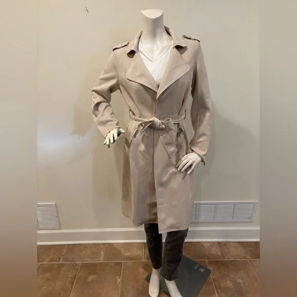 Tahari Light Beige Faux Leather Trench Coat with Waist Tie, Size Medium - Picture 3 of 16